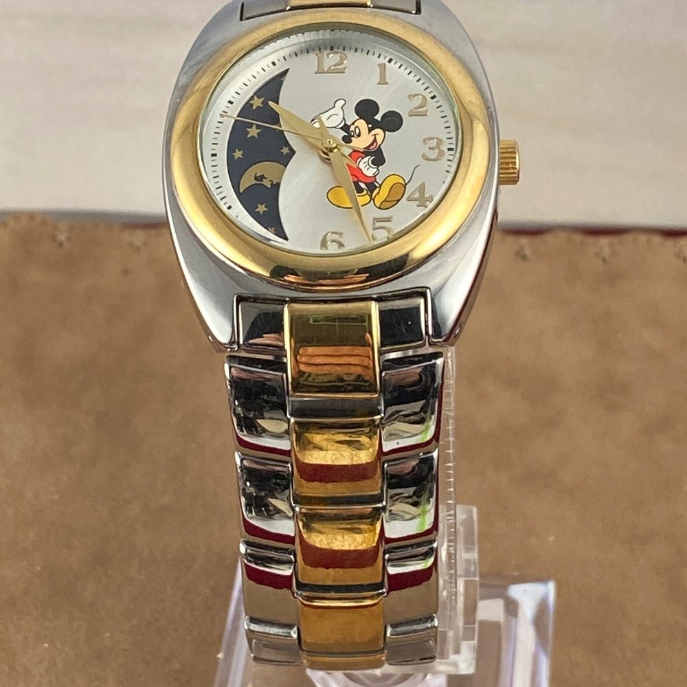 Vintage  Mickey Mouse Rare Moon Phase 2 Tone Watch - Picture 6 of 6